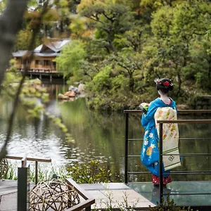 5* Hotel Four Seasons Hotel Kyoto