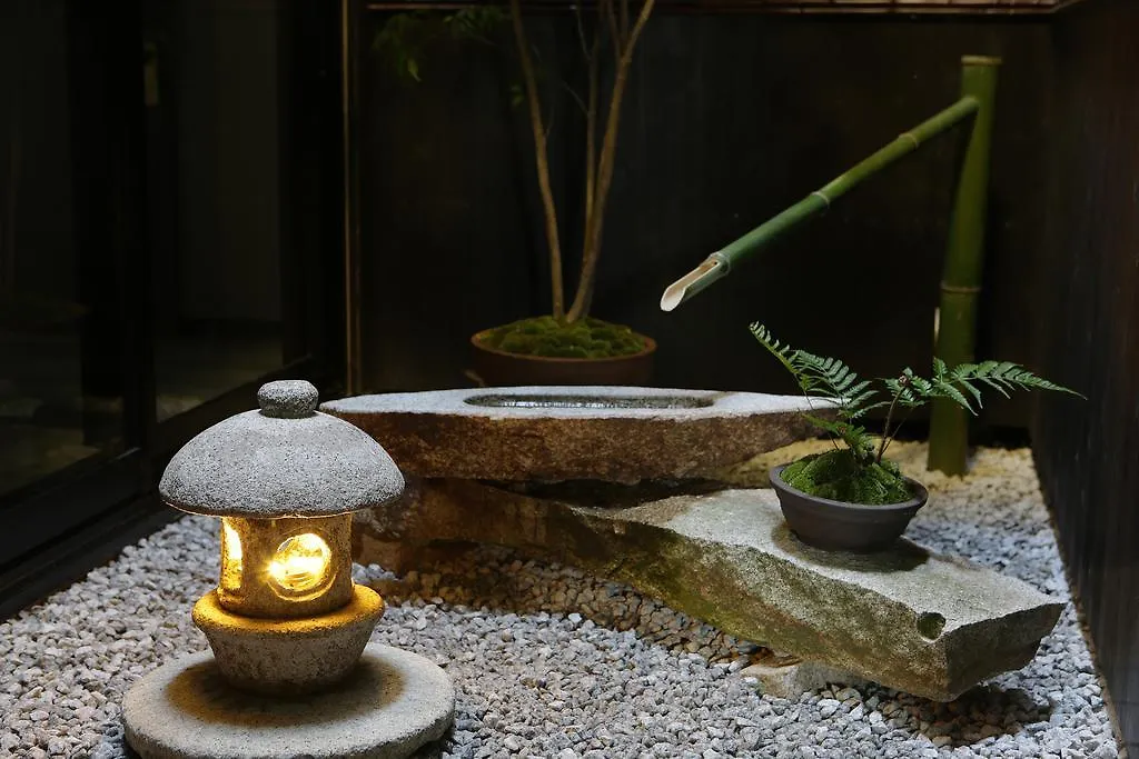 Kyomachiya Ryokan Sakura Urushitei Kyoto 3*,  Japan